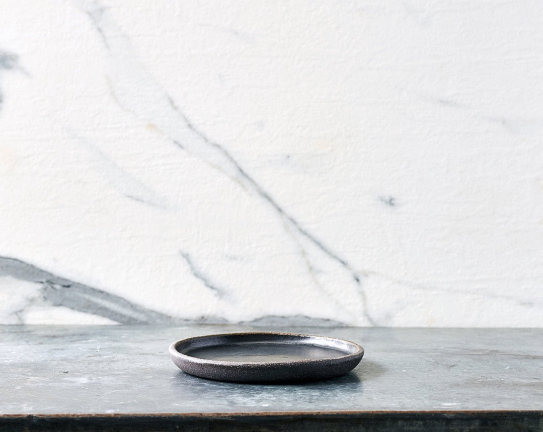 BAJA BLACK - Plate Round Small