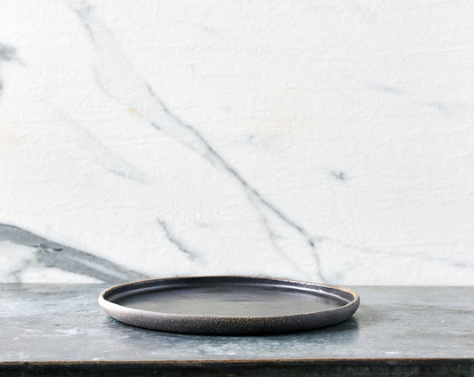 BAJA BLACK Plate Round Medium